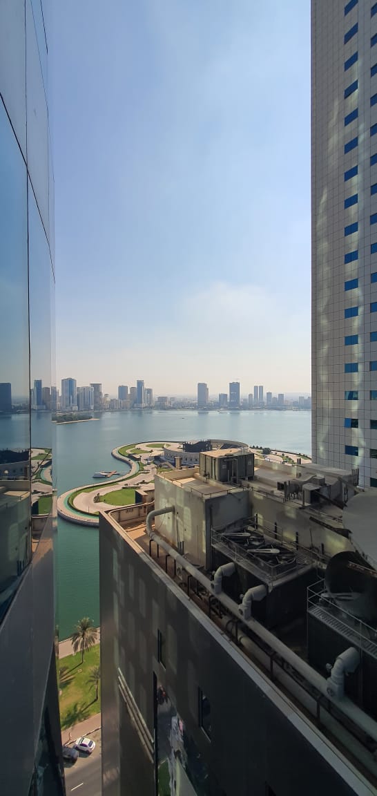 Apartment for Rent 2 Bedrooms + Living Room in First Row Tower on the Lake