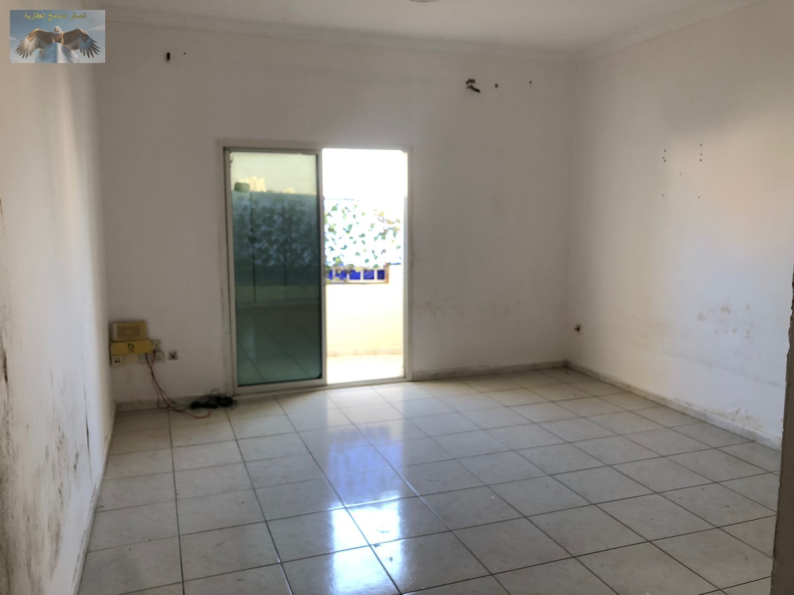 1BHK Apartment for Rent in Al Rashidiya 3 on Old Traffic Street opposite Ajman One Towers, separate living area, balcony, 2 bathrooms, ready to move i