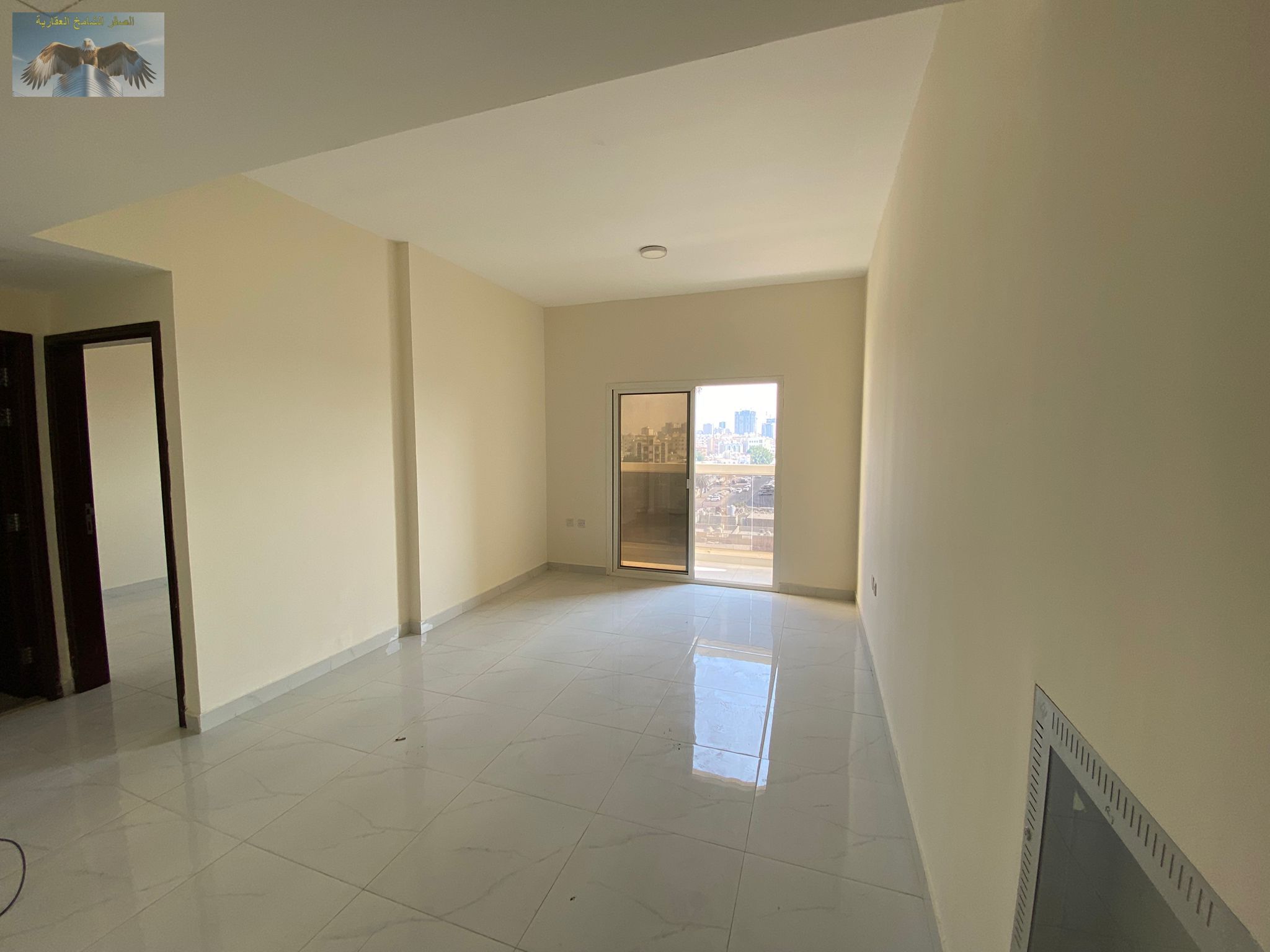 1BHK Apartment for Annual Rent in Al Nuaimiya 3, Back Nuaimiya Street near Al Sanara Market, separate living area, balcony, modern bathroom, equipped