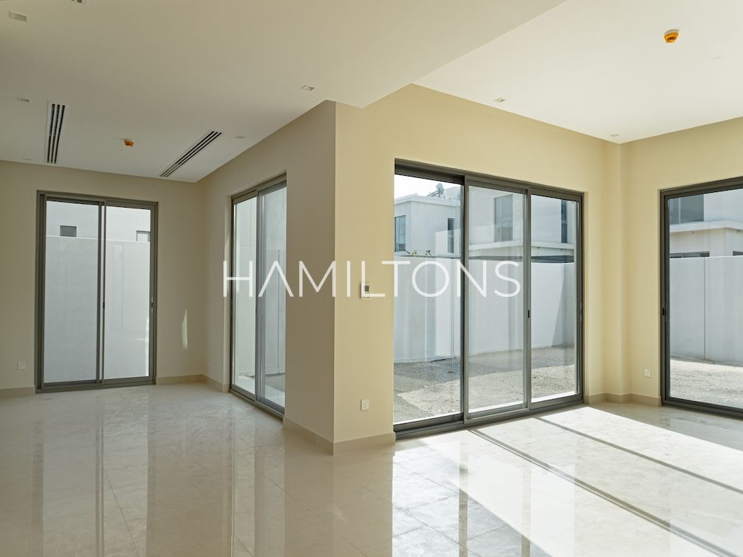 Luxury Gated Community | Perfect for Families | Resale