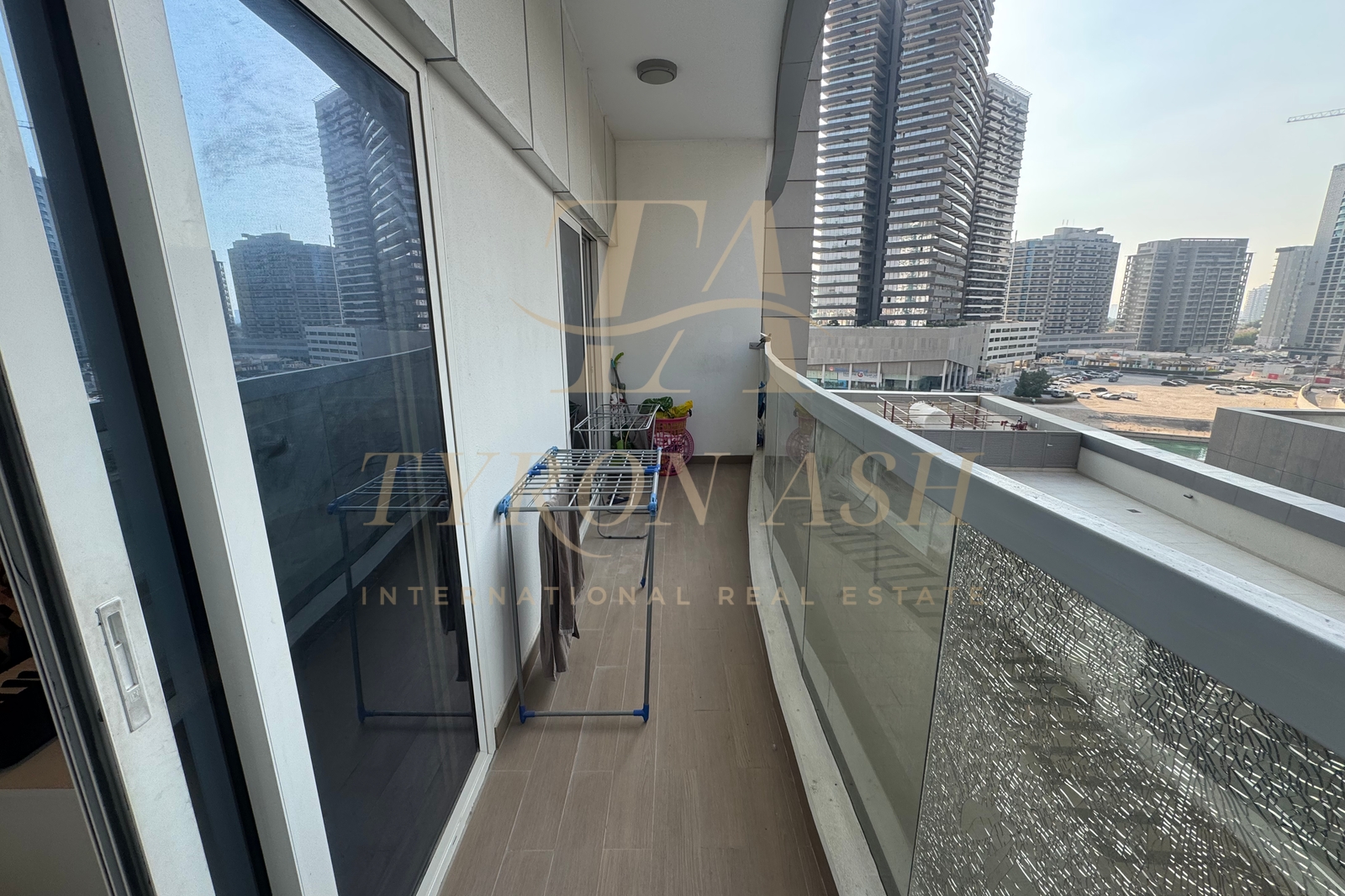 Practical | Vacant | Prime Location