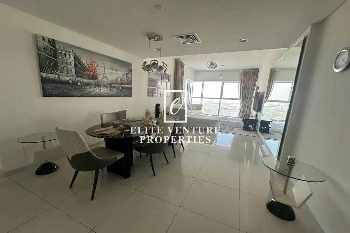 FULLY FURNISHED | VACANT | PRIME LOCATION