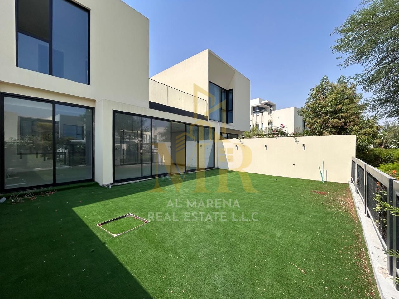 A unique opportunity to own a luxurious villa in Al-Zoura — modern design, spacious, and an attractive price. Seize the opportunity now!