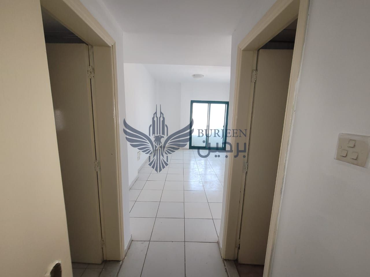 Big 2BHK With Balcony Near Discount Centre Butina