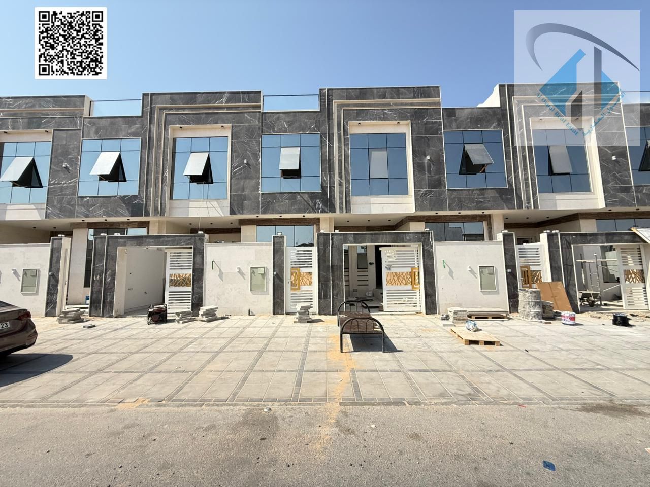 Villa for sale directly from the owner, including registration and ownership fees, freehold.