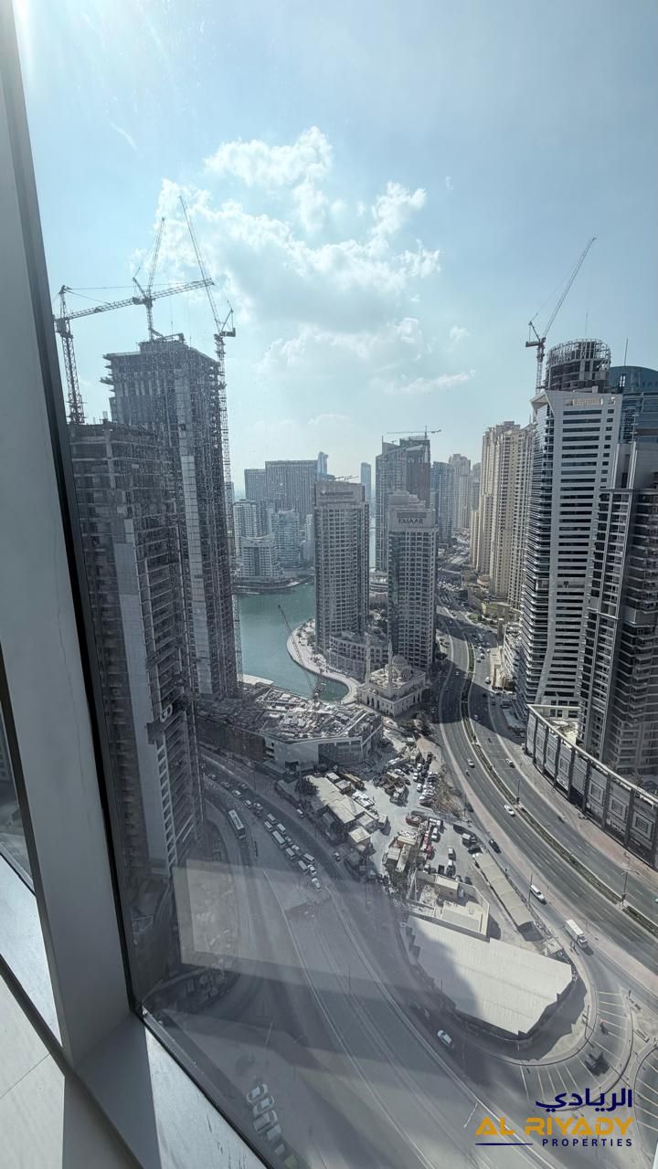 BRAND NEW FULLY FURNISHED | HIGHER FLOOR | STUNNING MARINA VIEW