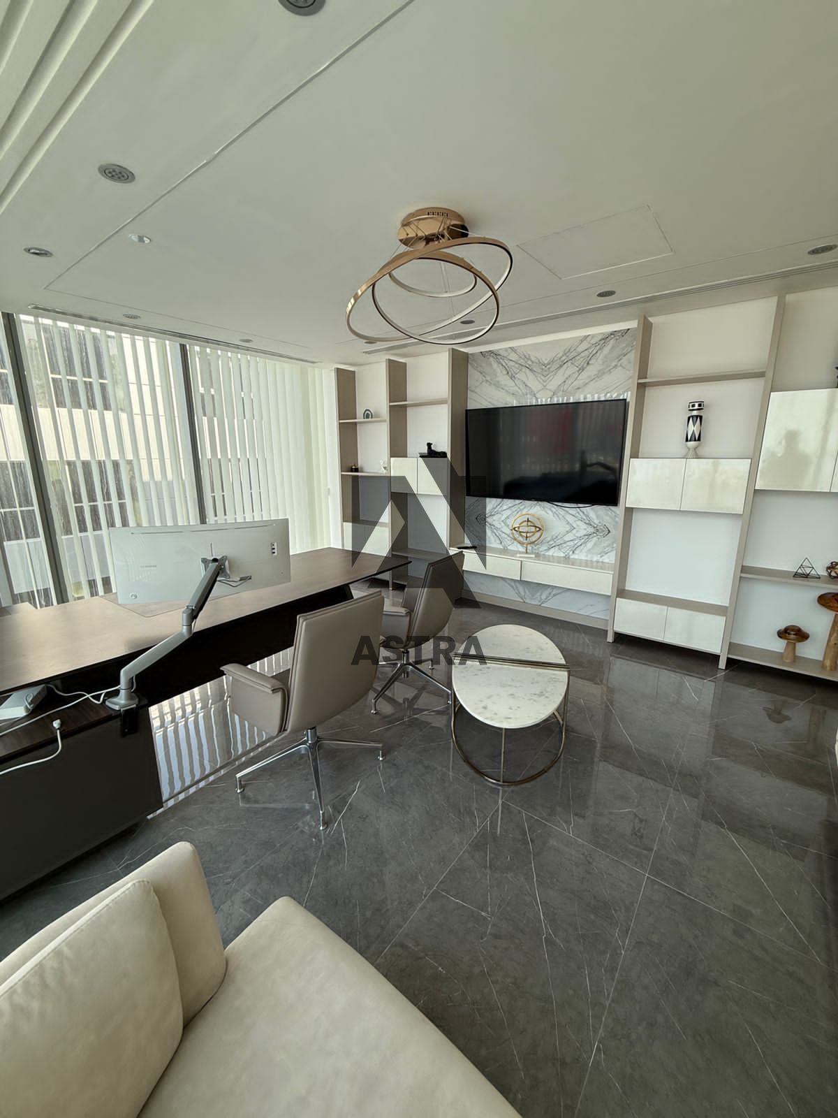 Fitted | Luxurious | Huge | Elegant Office | Next To Palm Jumeirah
