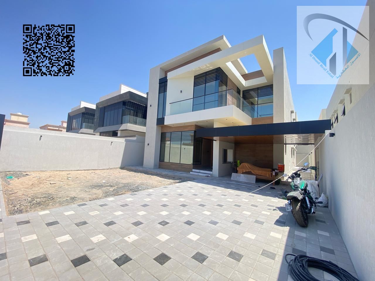 BRANDNEW villa with elec , water and A\C superdelux finish nearby mosqua