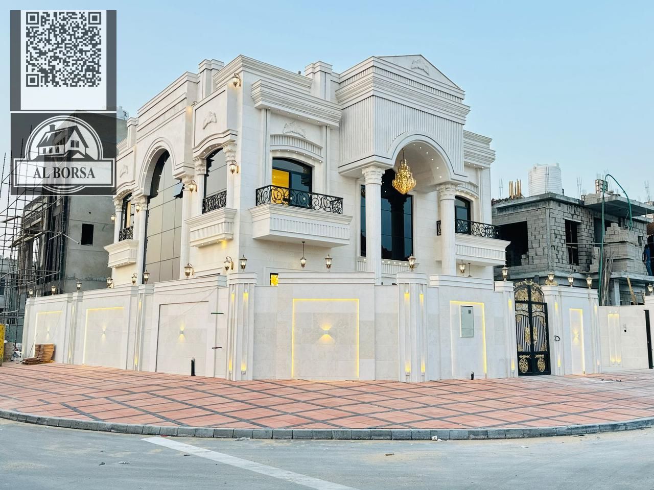 For sale in a corner unit in Al Helio 2, Ajman - 5 master bedrooms, living room, majlis, and maid's room - Freehold ownership for all nationalities