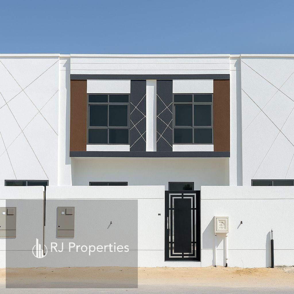 Hot OFFER LUXURY 5BEDROOM VILLA WITH SPARTE Majlis Maid Room waderobe parking only jest 170k