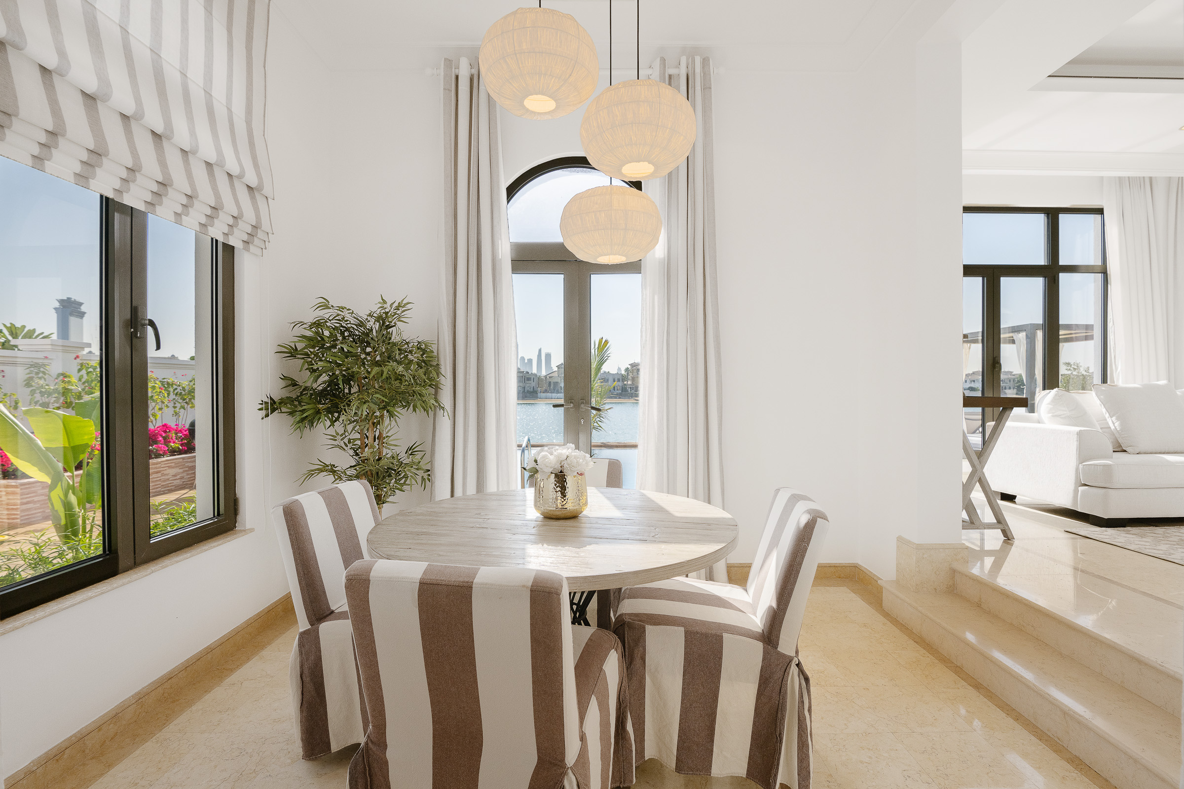Maison Privee - Fully Upgraded Signature Villa w/ Chauffer and Chef Service