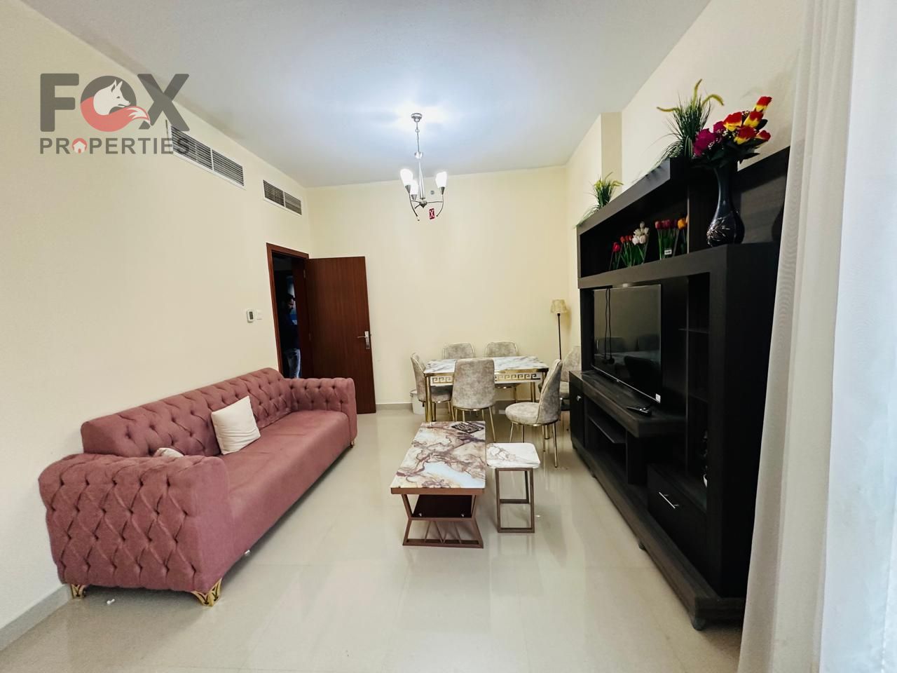 Fully open view, with parking, flexible installments directly with the developer, no bank interest, freehold for all nationalities 100%.