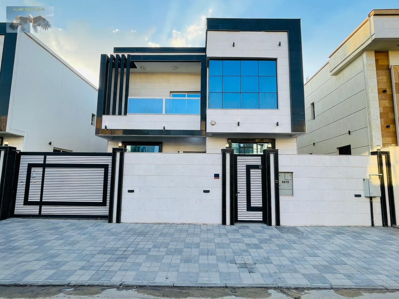 Villa for rent in Al Yasmeen, Ajman, second occupant, two floors with large yard, majlis and living room, 5 master bedrooms, 7 bathrooms, fully equipp