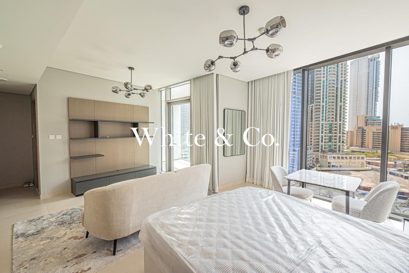 Furnished | Low Floor | Sea View