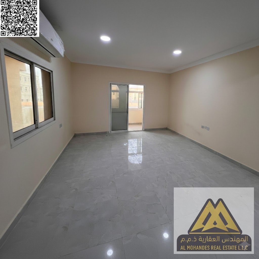 Master bedroom | Balcony with excellent views | Very spacious areas | Central air conditioning | Brand new apartment, second occupant