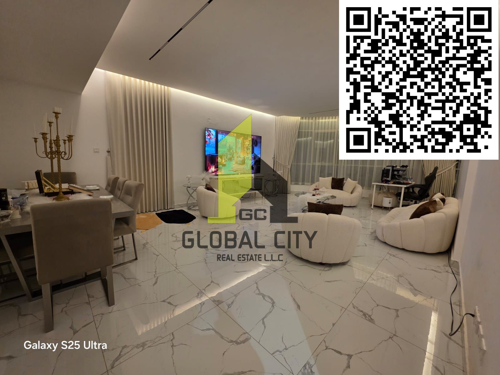 2BHK OPEN VIEW FOR SALE IN OASIS TOWER 1 , TOTAL AREA SQFT 1,889 , WITH PARKING , CLOSE KITCHEN , APARTMENT STATUS VACANT , HIGHER FLOOR OPEN VIEW ,,,