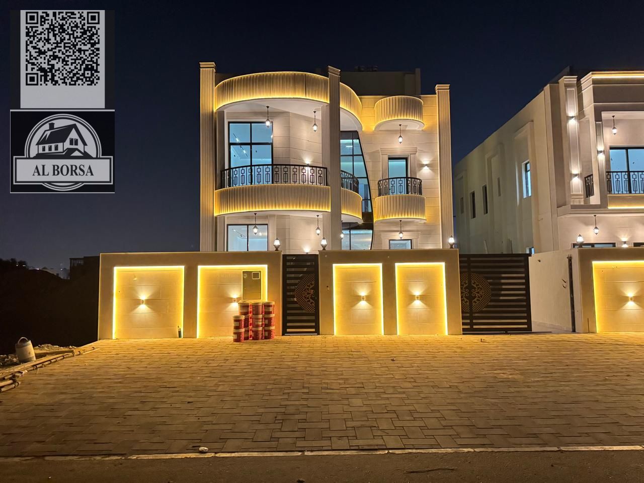 Al-Haliou 2 for sale Five rooms Majlis (formal sitting room) Living room Maid's room Price: 1,850,000 (inclusive of fees)
