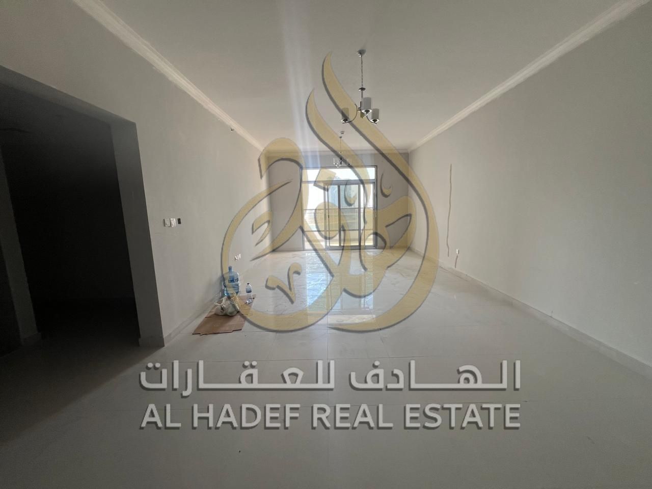 Two-bedroom apartment with living room + storage room, free parking – Second occupied tower
