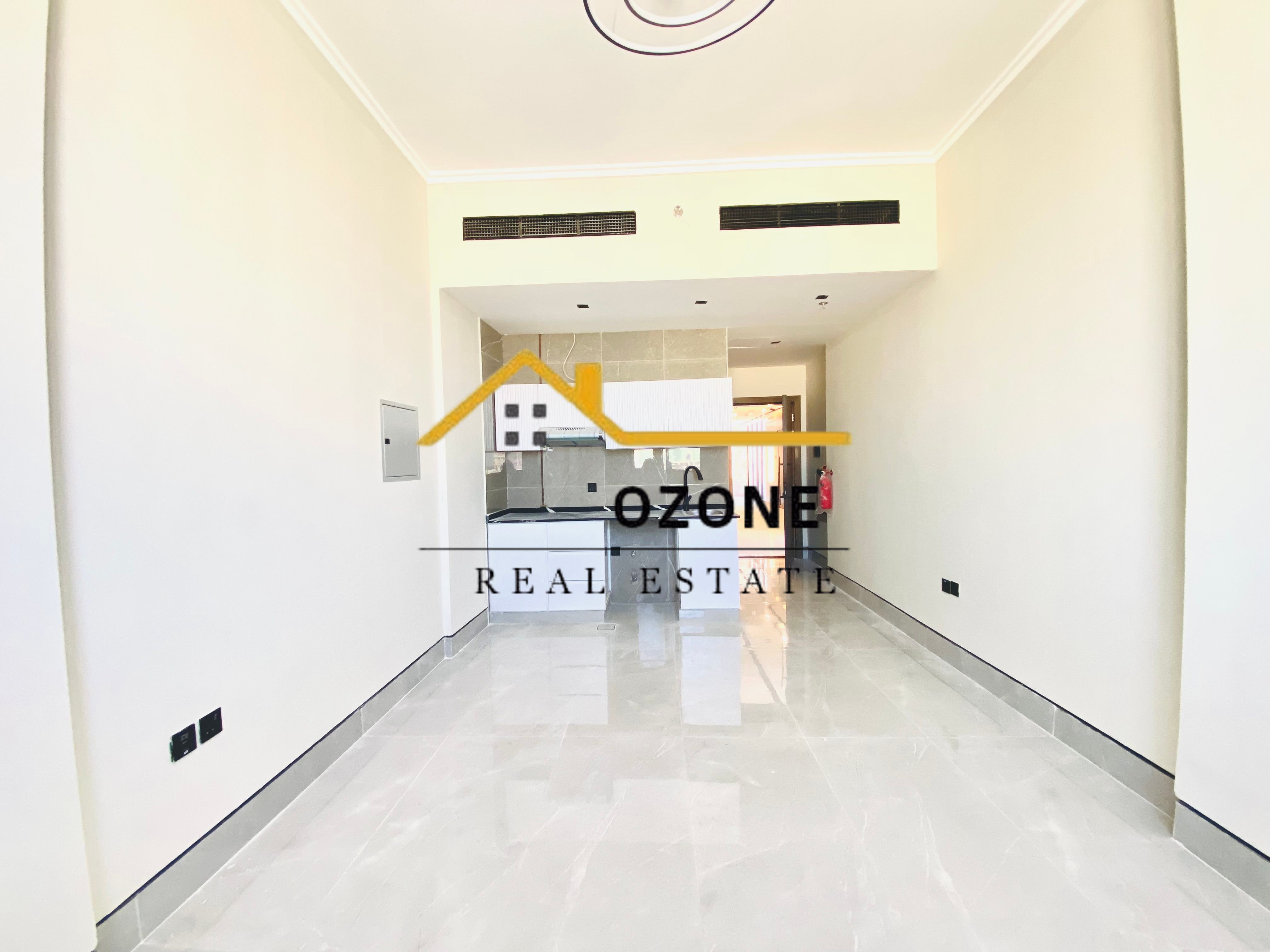 60days free ~ Brand new studio ~ No deposit ~ first shifting ~ Ready to move ~ 4/6 cheque payment ~ only 35k