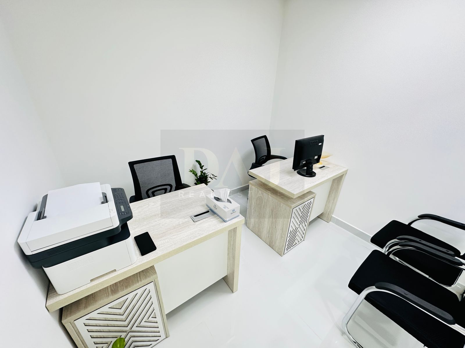 Best Price!! Beautiful Office | Direct From Landlord | Near to Metro Station |