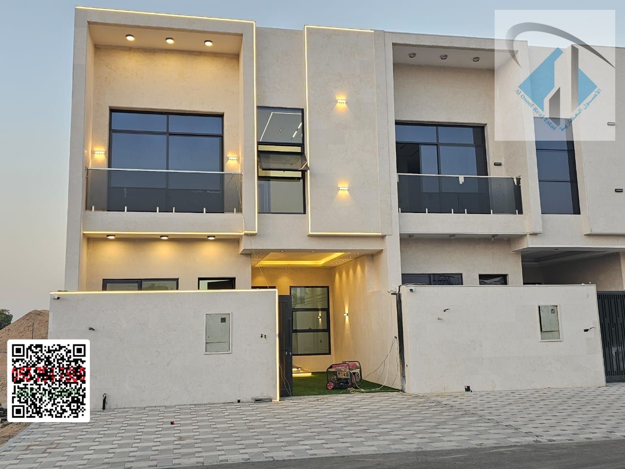 Distinctive villa, registration fees included, 3 floors, excellent location, freehold ownership, price negotiable