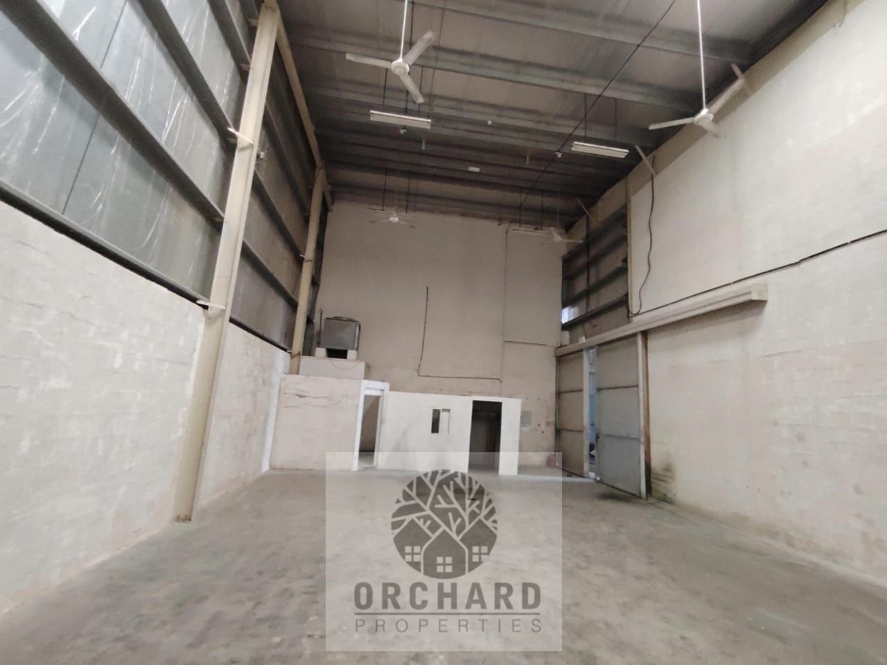 1900 SQFT /STORAGE ONLY/ NORMAL ELECTRICITY/ ROADFACING LOCATION/ ENOUGH SPACE FOR LOADING AND UNLOADING / HEIGHT 11 METERS /RENT 80,000 DH