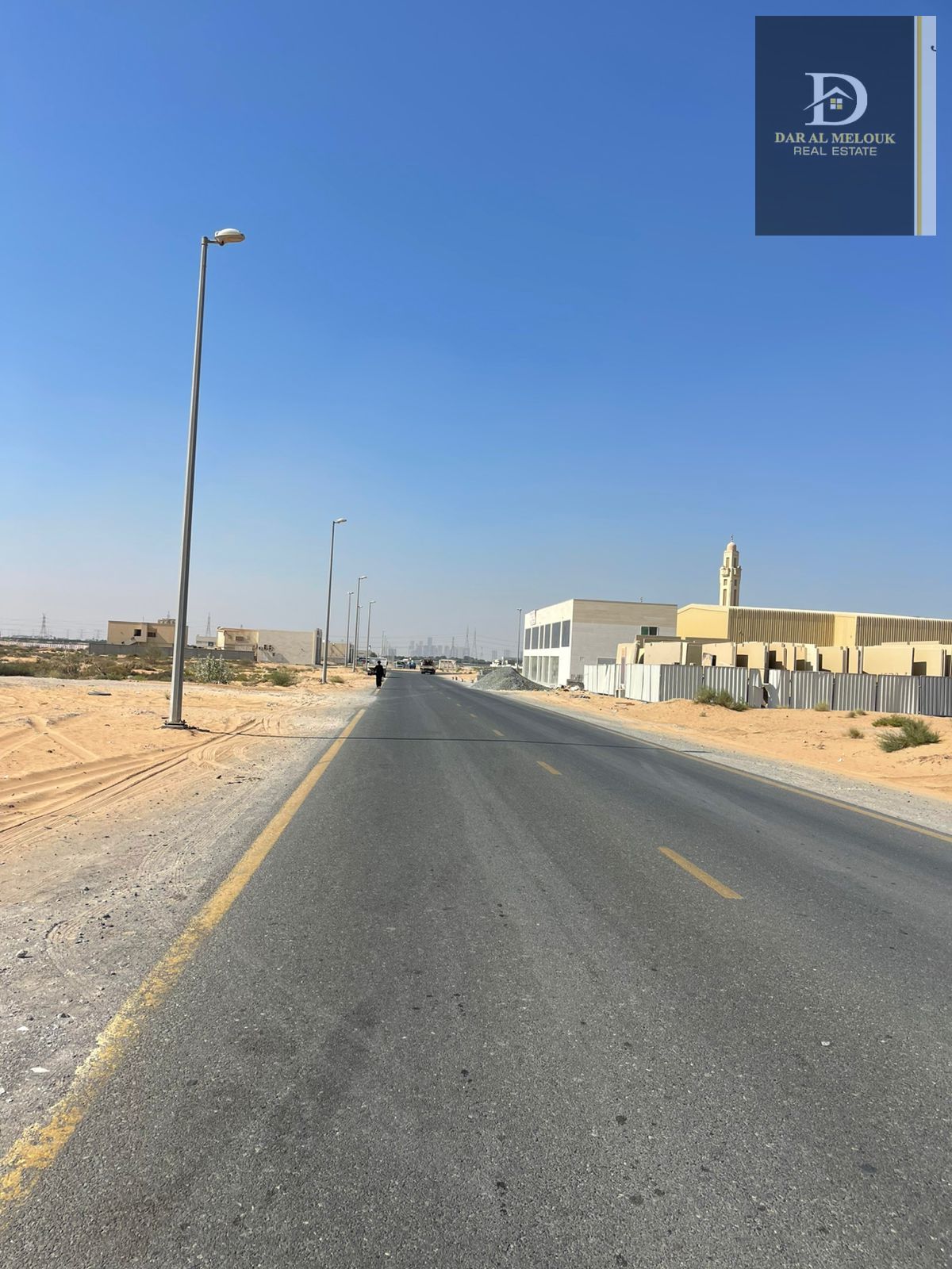 For sale in Sajaa: Industrial land on a wide street, 142 meters