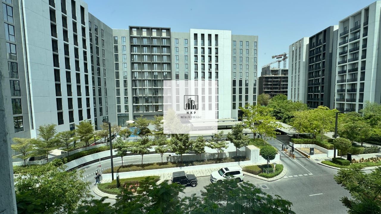 Spacious elegant|2bhk both bedrooms master|Close kitchen|pool and gym lAmneties