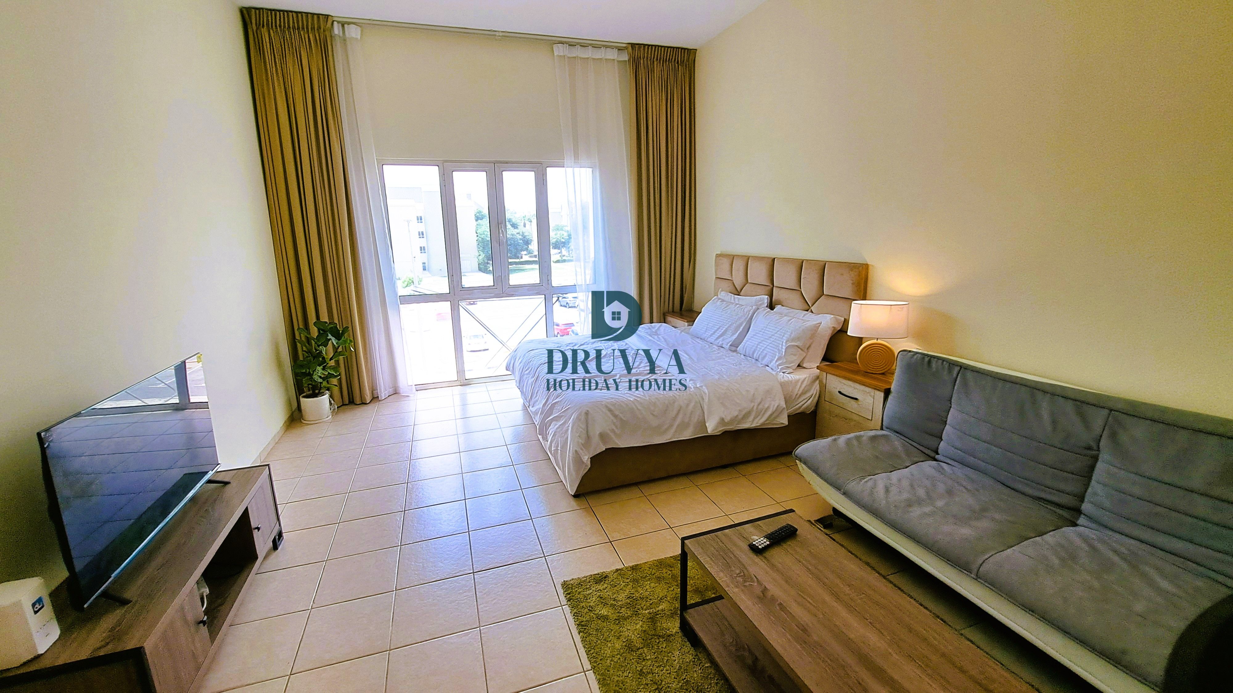 Fully Furnished Studio Near Metro Station Weekly 2900.00