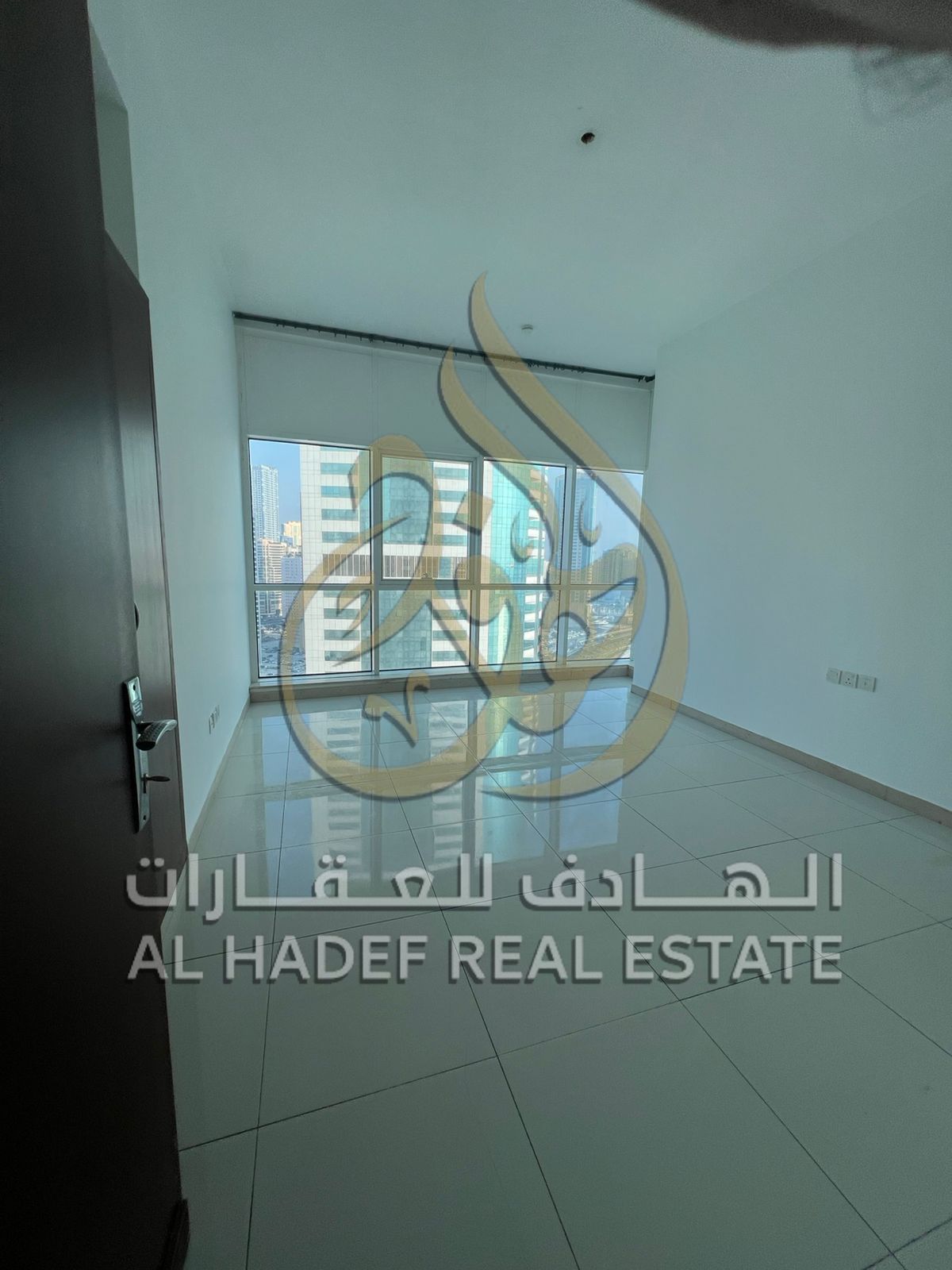 Luxury 2 bedroom apartment in Al Khan - Free air conditioning, gym and swimming pool!