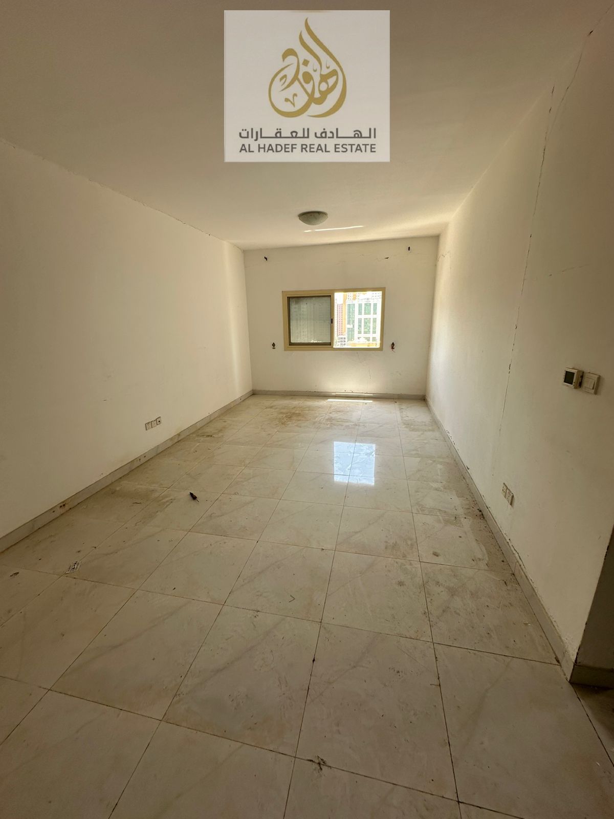 One-bedroom apartment for annual rent