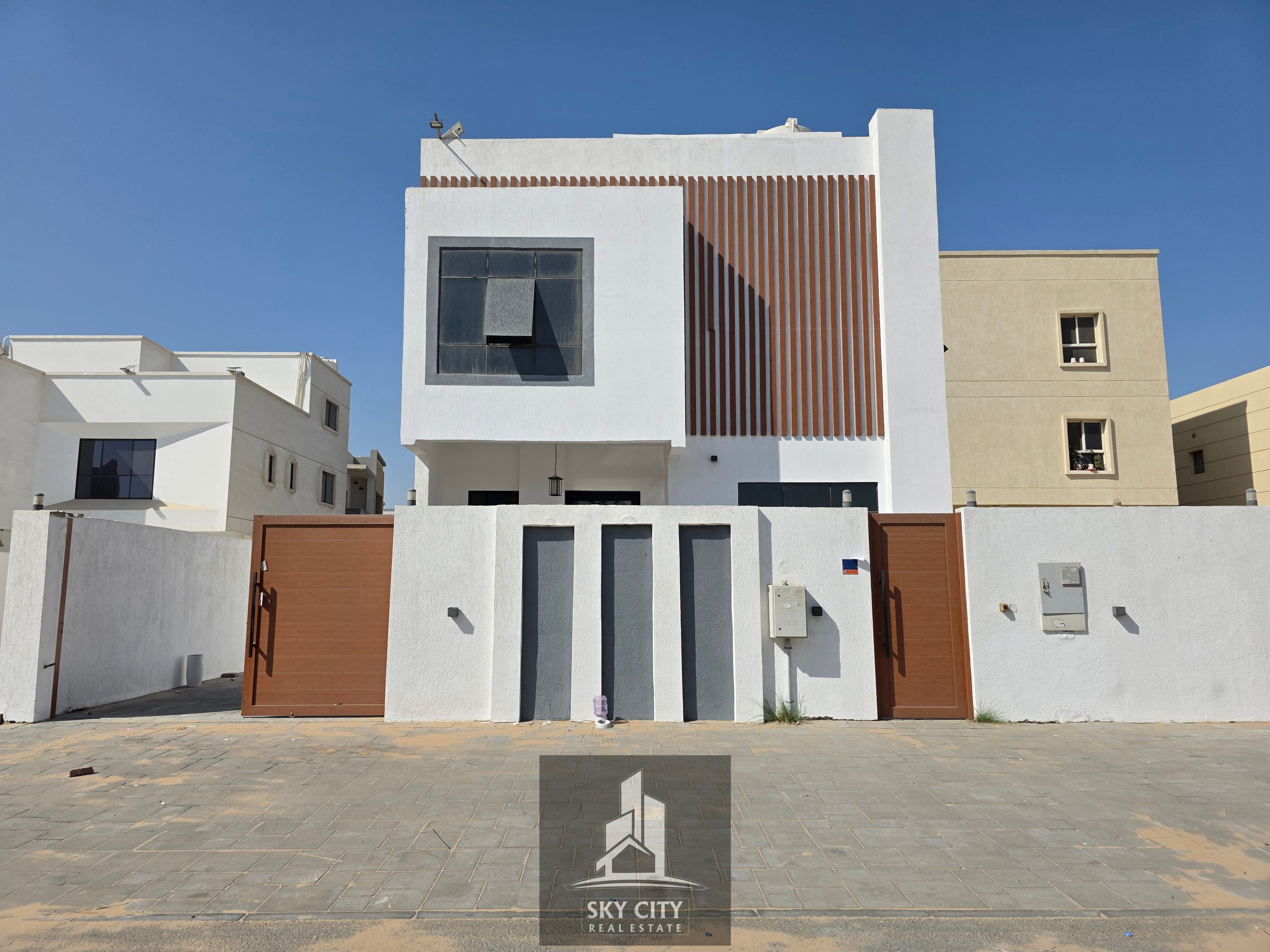 Villa for sale including registration