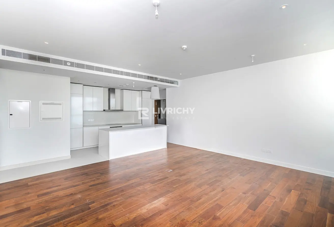 Spacious 2BR | Boulevard Views | Move In Ready