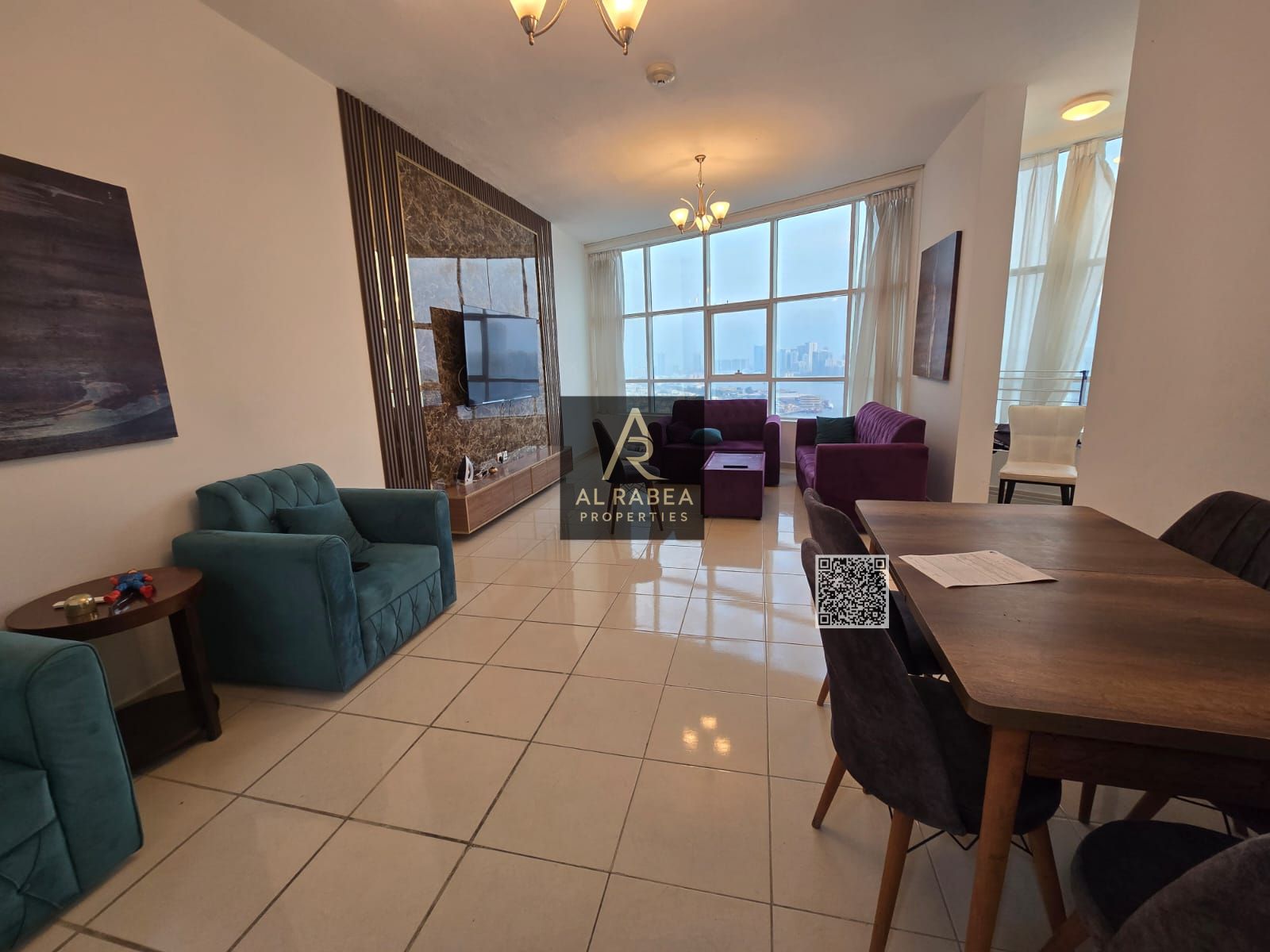 Own a unit in the heart of Ajman - high-end finishing - swimming pool, gym, parking - stunning views