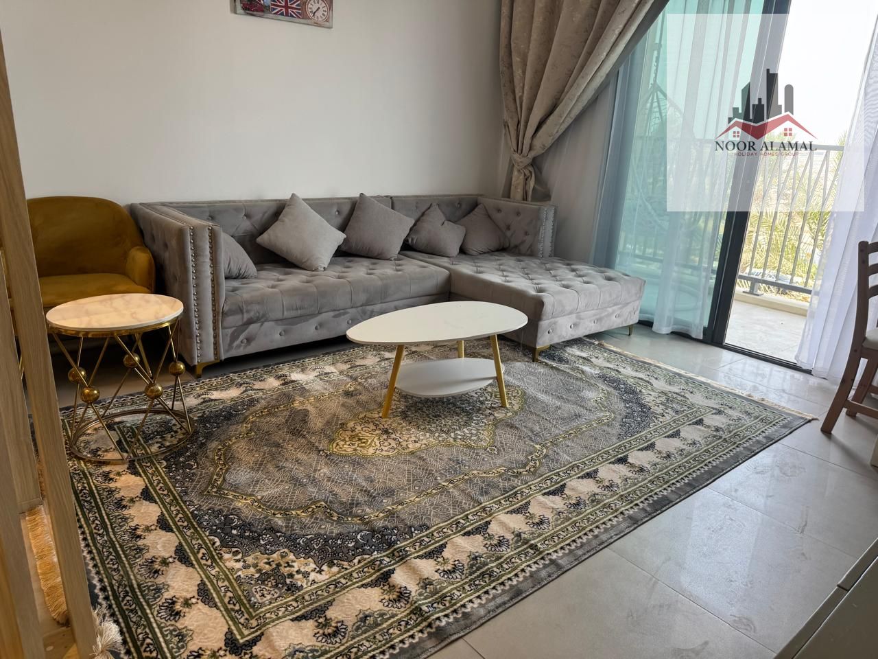 Sharjah - alkhan - Super Deluxe apartment with one bedroom, a large living room, a fully equipped kitchen, and bathrooms