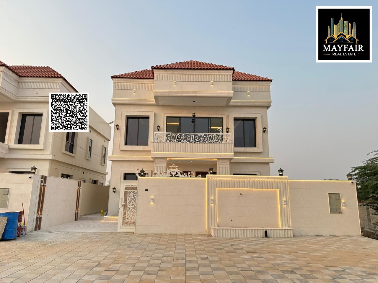 Contemporary Villa With Majlis & Roof Access
