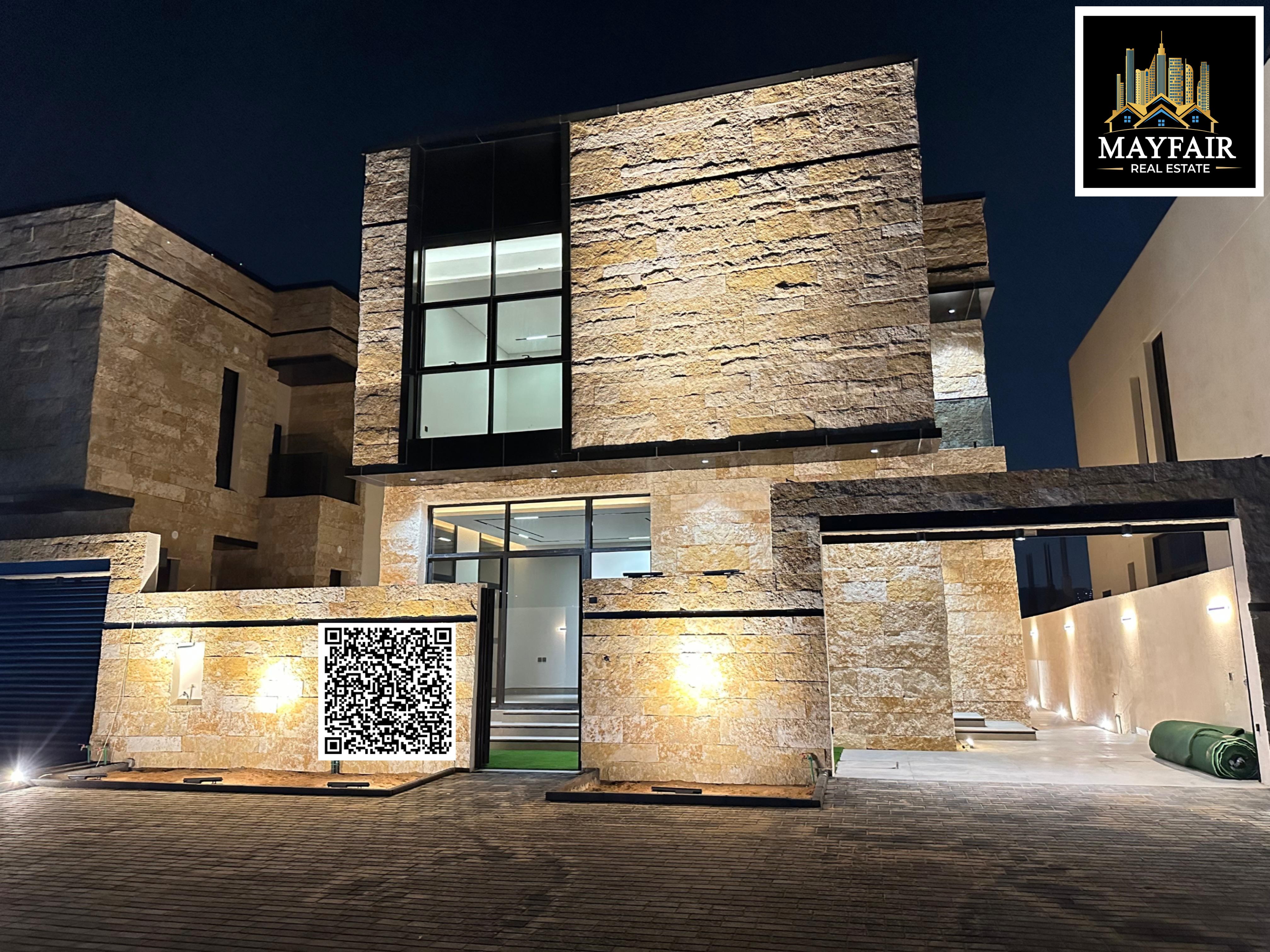 Modern Family Home With Large Outdoor Parking