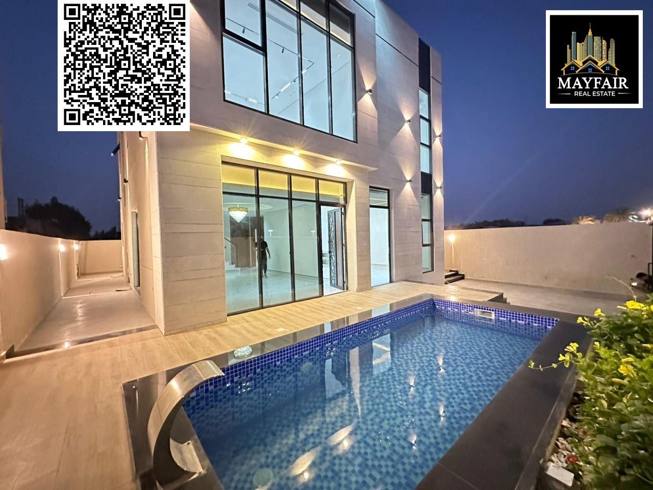 Sophisticated Villa with Private Garden and Swimming Pool
