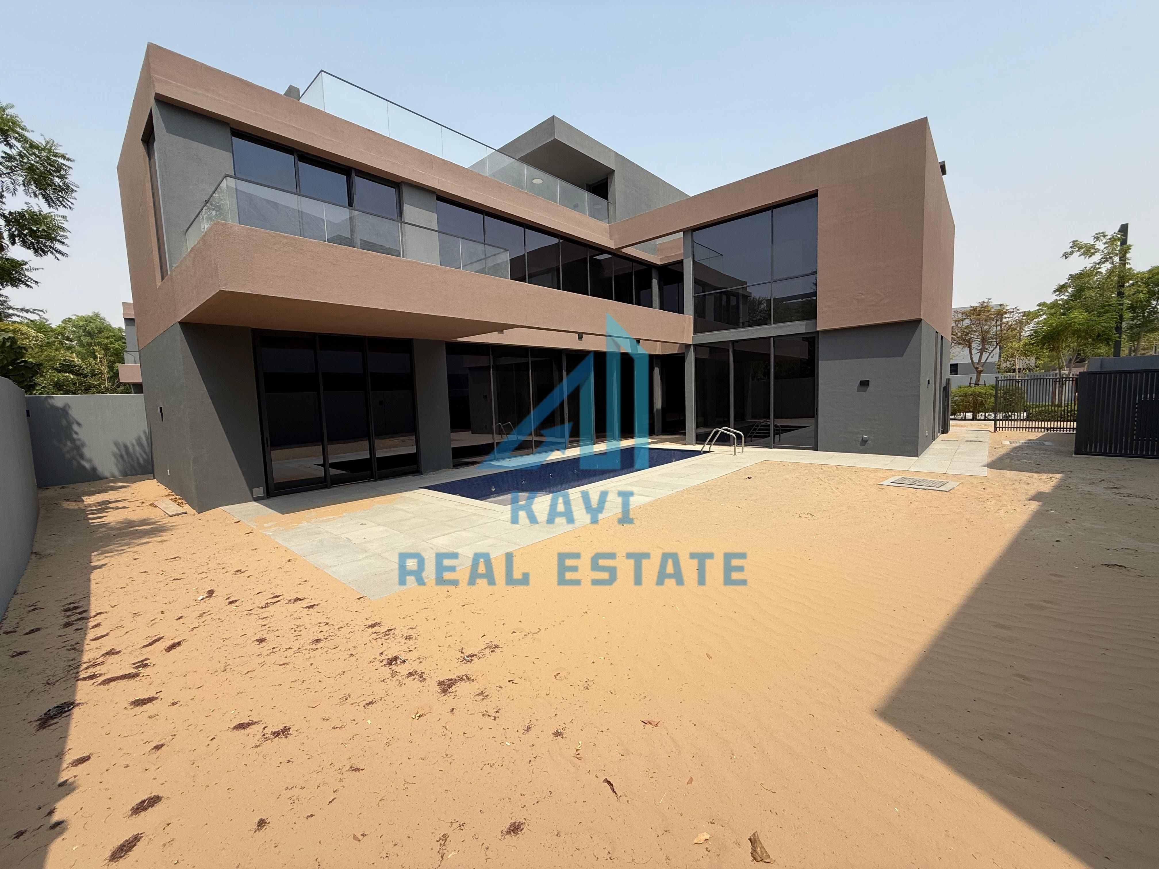 Freehold | Private Pool | Ready To Move Villa