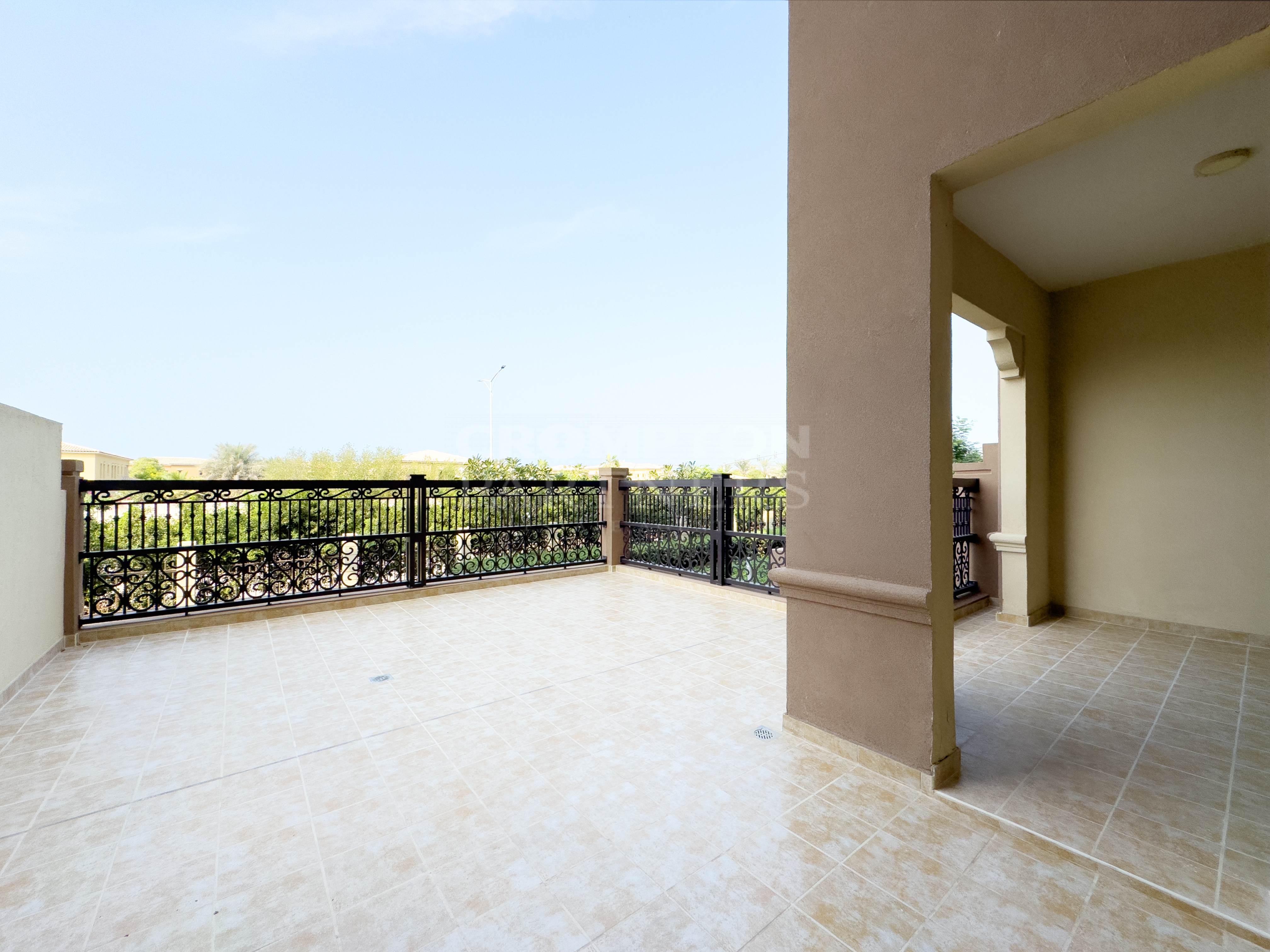 Stunning Views | Huge terrace | Vacant and Ready