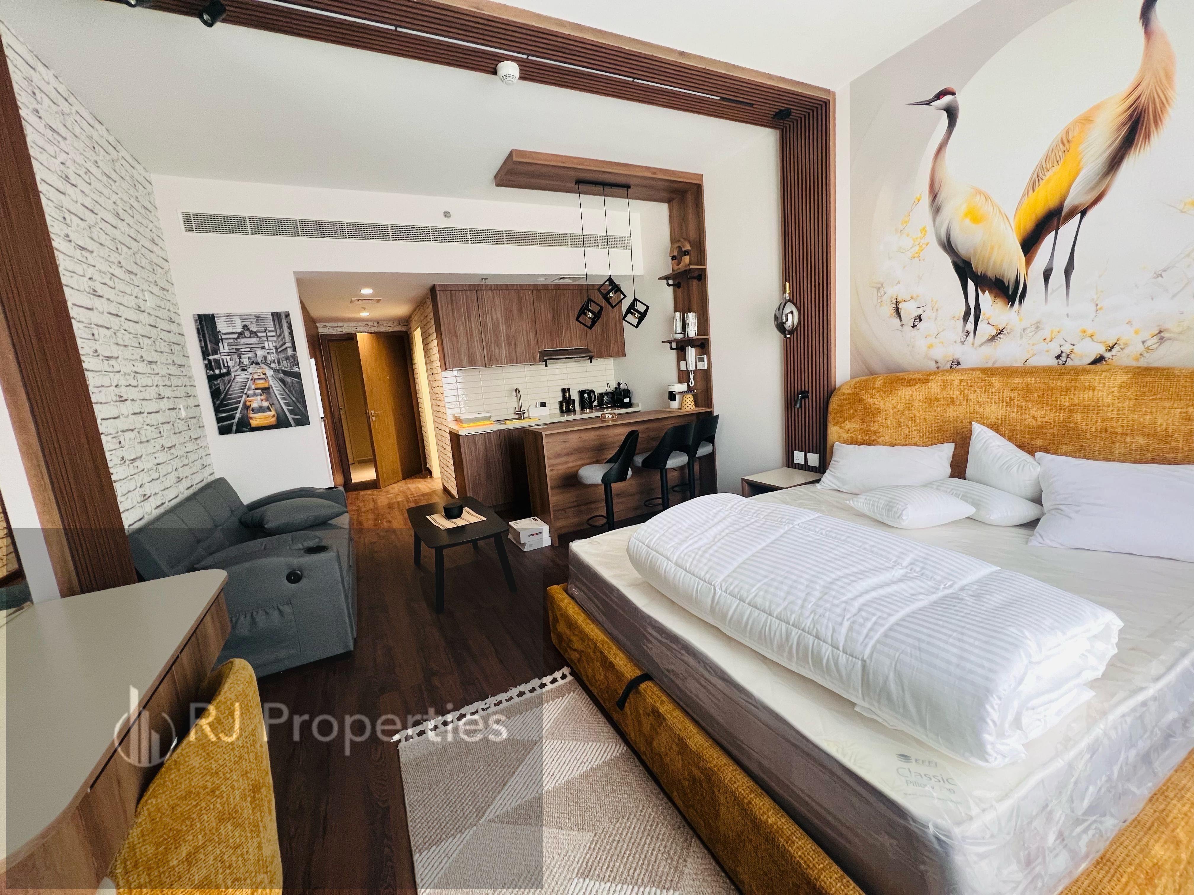 LUXURY FULLY FURNISHED STUDIO WITH POOL VIEW