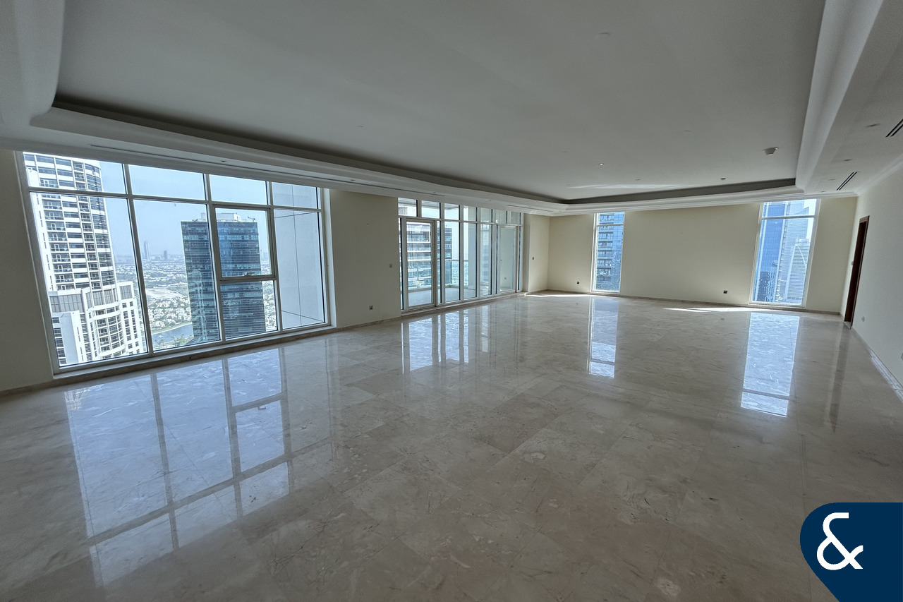 5 Beds | Maids | Unfurnished | Stunning views