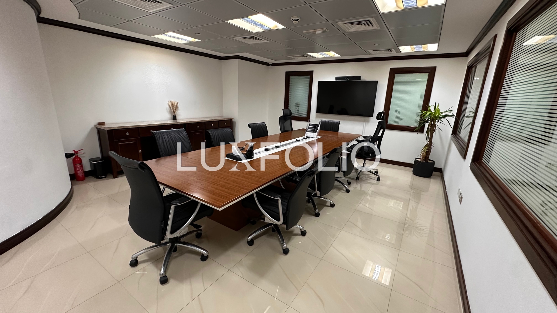Grade A | Prime Location | 7 Parking Spaces