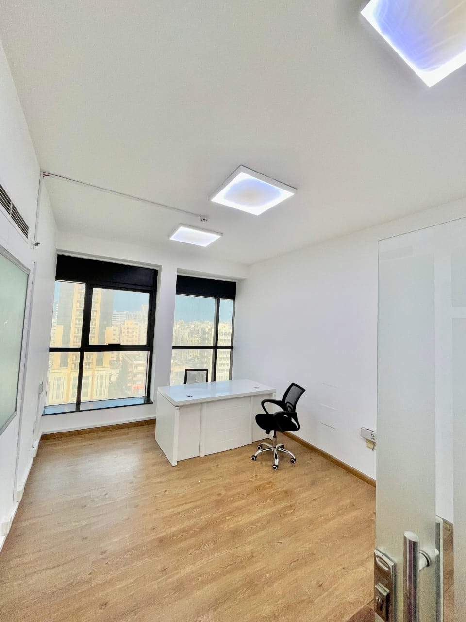 office room for rent in sharjah