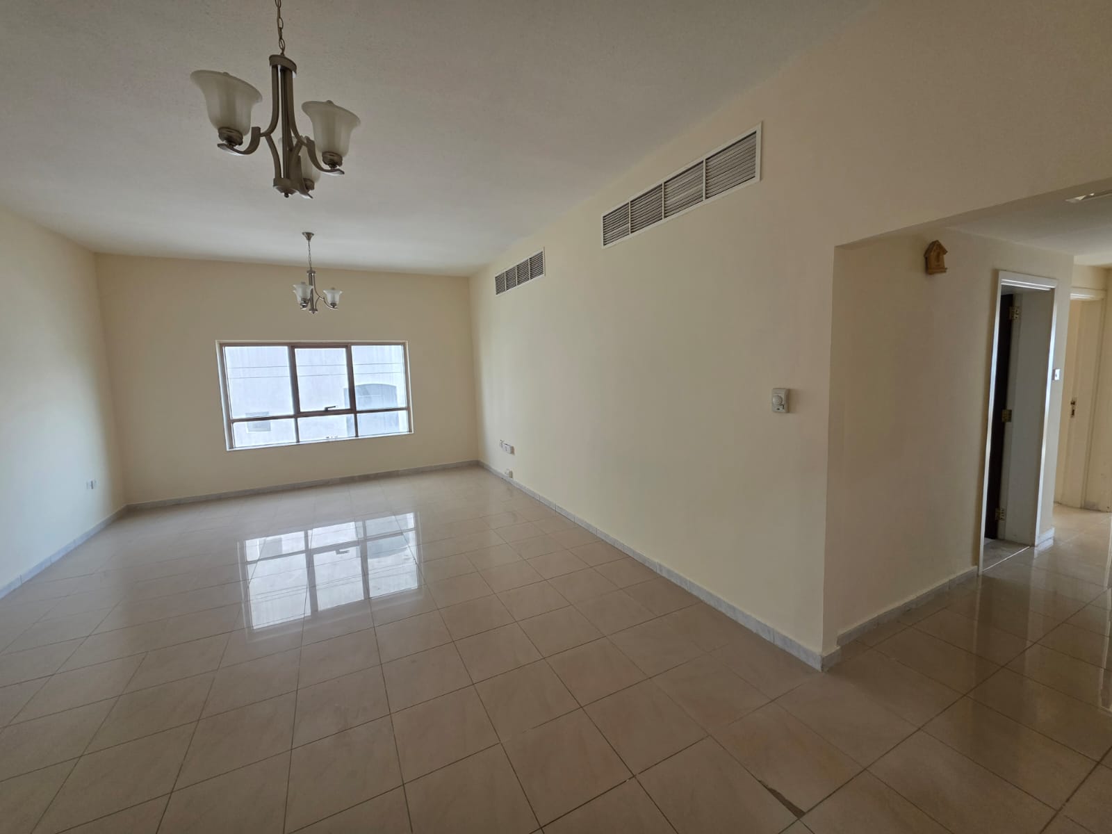 2-Bedroom Apartment with Direct Sea View – Ajman Corniche Annual rent available for a spacious 2-bedroom + hall apartment with a stunning direct sea