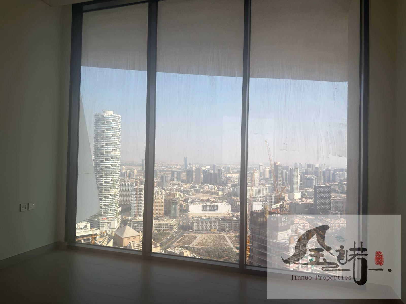 Brand New|Ready to move |Higher floor view|Private jacuzzi
