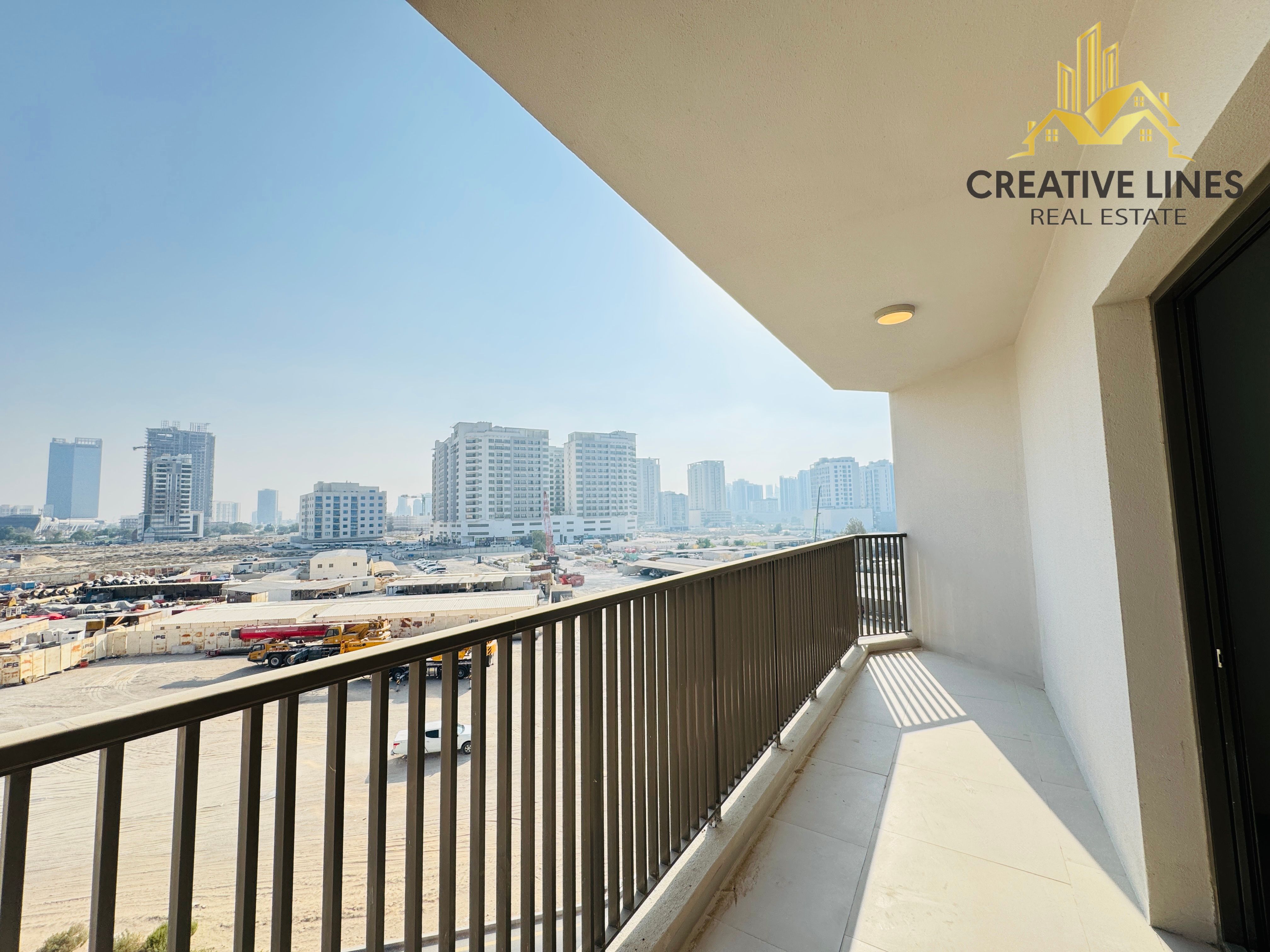 3B/R / BRAND NEW BUILDING / WITH MAID ROOM / READY TO MOVE