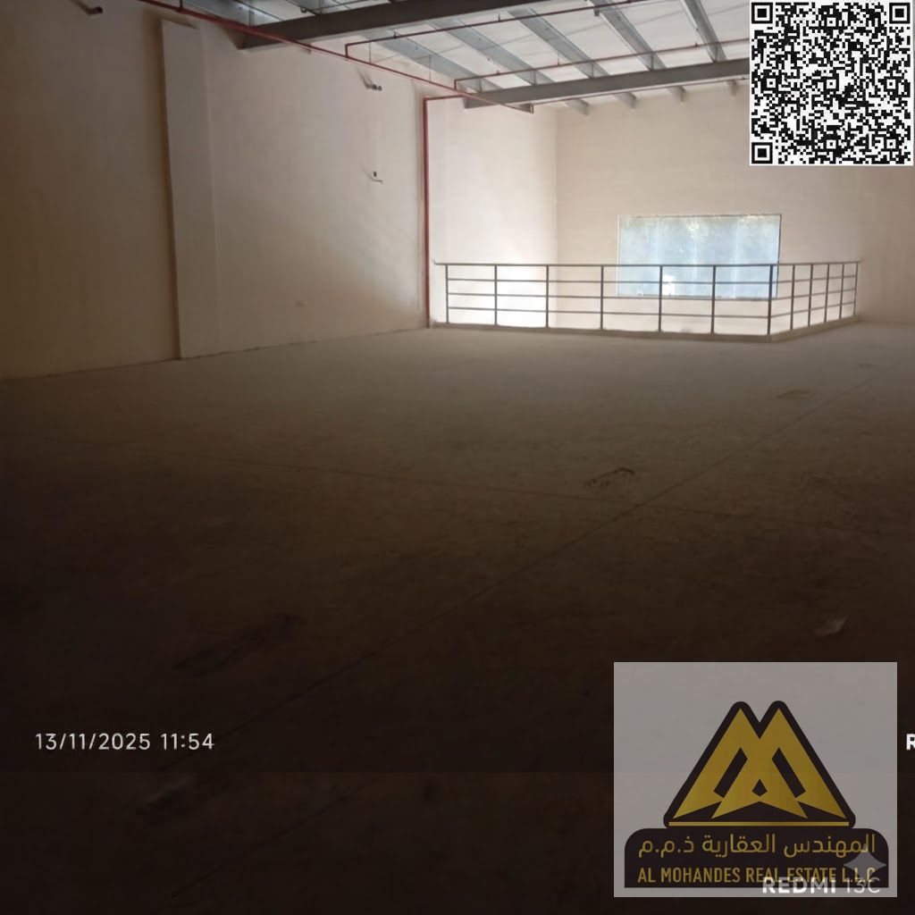 Next to the cemetery roundabout and the Chinese market | 10% deposit | Ground floor area 1600 sq ft, total area 3900 sq ft