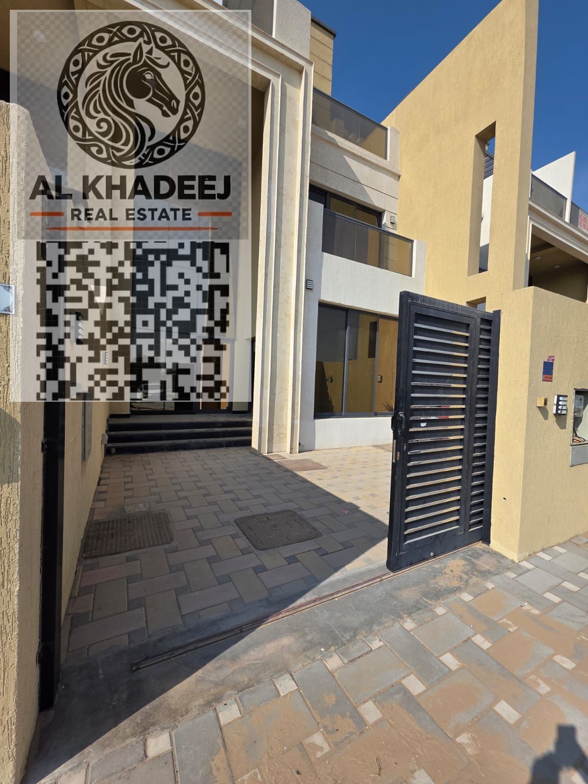 For sale – Upscale townhouse in Ajman, Al Zahiyah area, prime location, ready to move in with electricity and air conditioning.