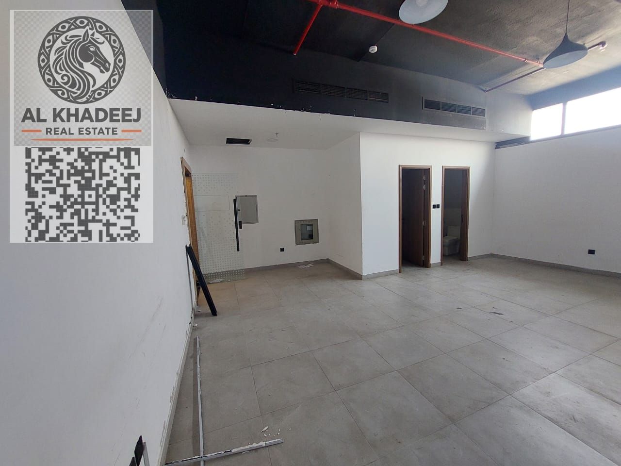 Spacious Office for Annual Rent in Al Jurf – Near China Mall, Kitchen, Bathroom, Central A/C – AED 40,000, 4 Cheques, AED 5,000 Deposit